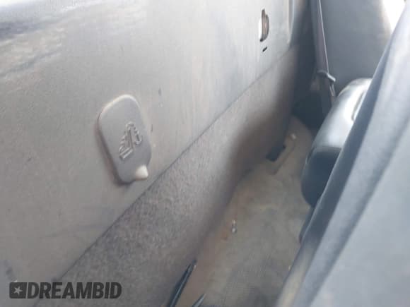 ✅ 2009 Chevrolet Silverado 2500HD • VIN: 1GBHK44K89F166491 • Лот: 42422554. Опубликован ранее на IAAI с пробегом 338 576 миль. Бесплатный доступ к архиву аукционных продаж из США и подробный отчёт об истории автомобиля на DreamBid. Изображение 8.