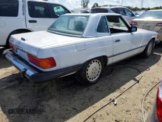 ✅ 1989 Mercedes-Benz 560 SL • VIN: WDBBA48D0KA098625 • Lot: 73863784. Wystawiony na Copart z przebiegiem 30 648 mil. Bezpłatny archiwum sprzedaży aukcyjnych z USA i szczegółowy raport historii pojazdu na DreamBid. Zdjęcie 3.