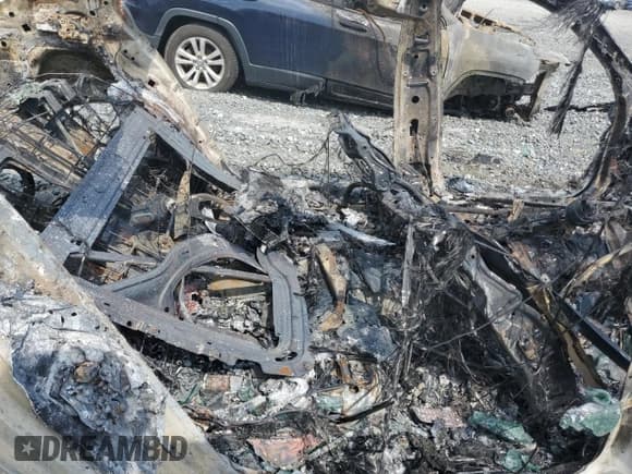 ✅ 2016 BMW 7 Series 740i • VIN: WBA7E2C56GGD99856 • Лот: 67045415. Опубликован ранее на Copart с пробегом Не указан. Бесплатный доступ к архиву аукционных продаж из США и подробный отчёт об истории автомобиля на DreamBid. Изображение 10.