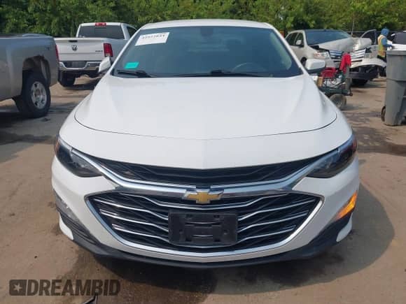 2020 Chevrolet Malibu LT with VIN 1G1ZD5ST3LF116500, listed as a IAAI auction lot 42922844 with 112,589 mi miles and . Bid and sale history available at DreamBid. Image 12.