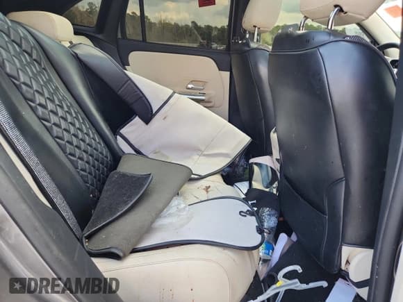 ✅ 2021 Mercedes-Benz GLA 250 • VIN: W1N4N4GB3MJ271578 • Lot: 69775015. Listed on Copart with Not provided. Free auction sales archive from the USA and detailed vehicle history report at DreamBid. Image 10.