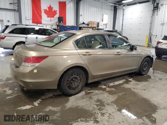 ✅ 2008 Honda Accord LX • VIN: 1HGCP26338A811532 • Lot: 91990445. Listed on Copart with 116,255 mi. Free auction sales archive from the USA and detailed vehicle history report at DreamBid. Image 3.