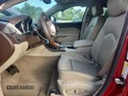 ✅ 2011 Cadillac SRX Performance Collection • VIN: 3GYFNEEY5BS609811 • Lot: 65211955. Wystawiony na Copart z przebiegiem 58 872 mil. Bezpłatny archiwum sprzedaży aukcyjnych z USA i szczegółowy raport historii pojazdu na DreamBid. Zdjęcie 7.