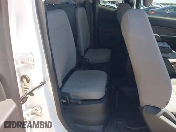 ✅ 2016 Chevrolet Colorado 2WD WT • VIN: 1GCHSBE3XG1193810 • Лот: 43145686. Опубликован ранее на IAAI с пробегом 84 083 миль. Бесплатный доступ к архиву аукционных продаж из США и подробный отчёт об истории автомобиля на DreamBid. Изображение 8.