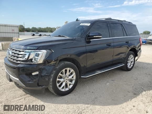 ✅ 2021 Ford Expedition XLT • VIN: 1FMJU1JT6MEA66936 • Lot: 85550175. Wystawiony na Copart z przebiegiem 70 488 mil. Bezpłatny archiwum sprzedaży aukcyjnych z USA i szczegółowy raport historii pojazdu na DreamBid. Zdjęcie 1.