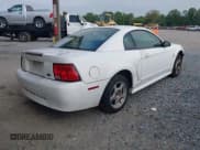 ✅ 2003 Ford Mustang Standard • VIN: 1FAFP404X3F374199 • Lot: 42156866. Listed on IAAI with 224,102 mi. Free auction sales archive from the USA and detailed vehicle history report at DreamBid. Image 4.