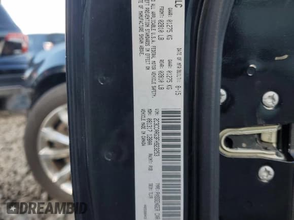 ✅ 2015 Chrysler 300 Limited • VIN: 2C3CCARG3FH923253 • Lot: 93233015. Listed on Copart with 66,970 mi. Free auction sales archive from the USA and detailed vehicle history report at DreamBid. Image 14.