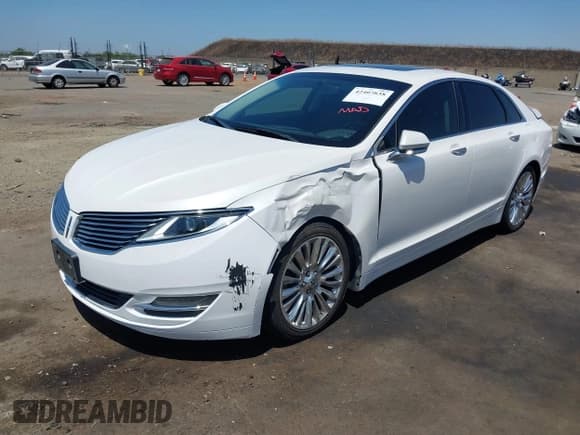 ✅ 2013 Lincoln MKZ • VIN: 3LN6L2JK2DR800880 • Lot: 42407838. Listed on IAAI with 126,484 mi. Free auction sales archive from the USA and detailed vehicle history report at DreamBid. Image 2.