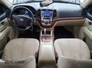 ✅ 2009 Hyundai Santa Fe Limited • VIN: 5NMSH13E19H323260 • Lot: 80698414. Listed on Copart with 131,916 mi. Free auction sales archive from the USA and detailed vehicle history report at DreamBid. Image 8.