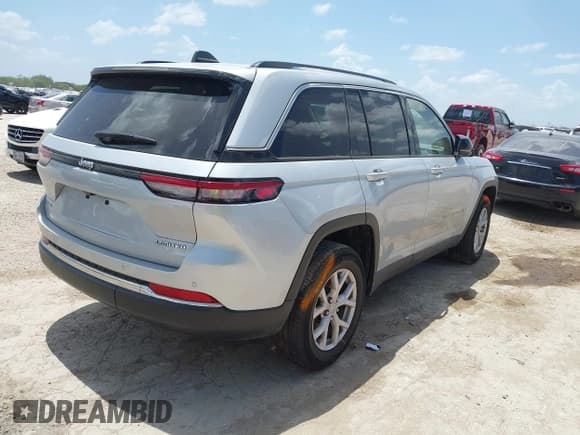 ✅ 2022 Jeep Grand Cherokee Limited • VIN: 1C4RJHBG5N8554821 • Lot: 42691159. Listed on IAAI with Not provided. Free auction sales archive from the USA and detailed vehicle history report at DreamBid. Image 4.