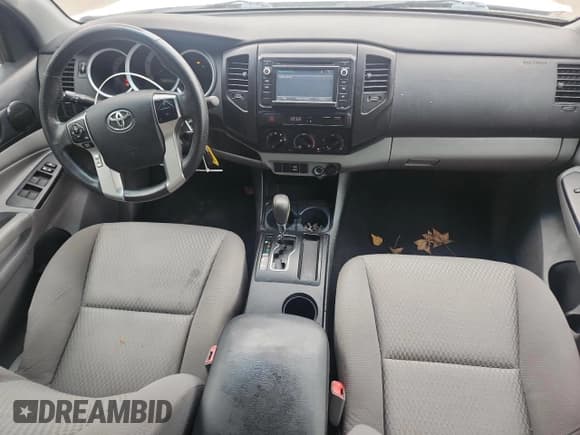 ✅ 2014 Toyota Tacoma PreRunner • VIN: 5TFJU4GN2EX051872 • Лот: 87225725. Опубликован ранее на Copart с пробегом 98 116 миль. Бесплатный доступ к архиву аукционных продаж из США и подробный отчёт об истории автомобиля на DreamBid. Изображение 8.