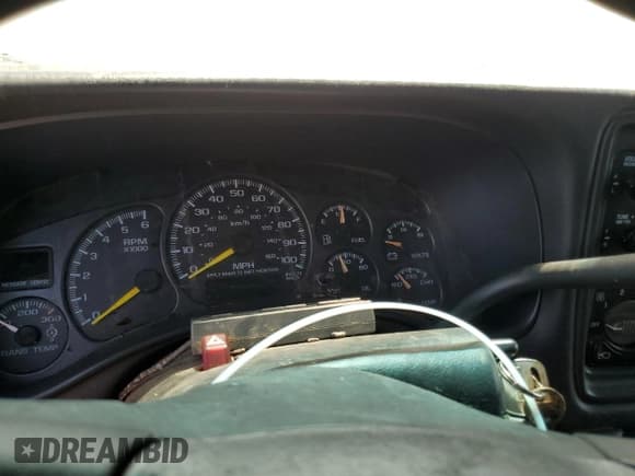 ✅ 2001 Chevrolet Silverado 2500HD LS • VIN: 1GCHK29U81E232882 • Lot: 59601115. Wystawiony na Copart z przebiegiem Nie podano. Bezpłatny archiwum sprzedaży aukcyjnych z USA i szczegółowy raport historii pojazdu na DreamBid. Zdjęcie 9.