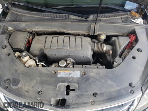 ✅ 2017 Chevrolet Traverse LT • VIN: 1GNKRGKD4HJ151685 • Lot: 62734104. Wystawiony na Copart z przebiegiem 180 572 mil. Bezpłatny archiwum sprzedaży aukcyjnych z USA i szczegółowy raport historii pojazdu na DreamBid. Zdjęcie 12.