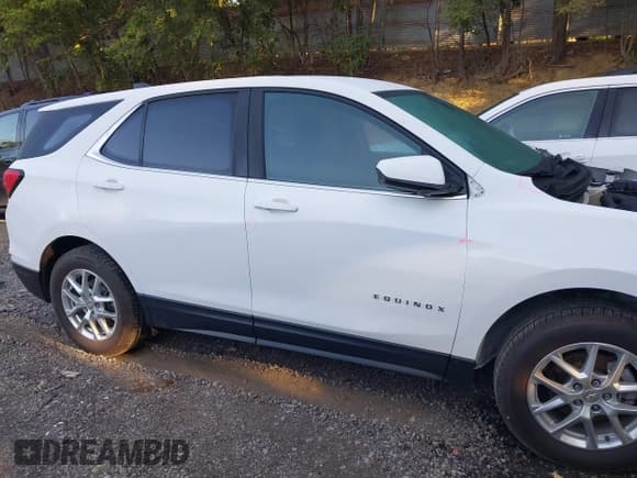 ✅ 2023 Chevrolet Equinox LT • VIN: 3GNAXUEG9PS163110 • Lot: 43185338. Listed on IAAI with 39,621 mi. Free auction sales archive from the USA and detailed vehicle history report at DreamBid. Image 14.