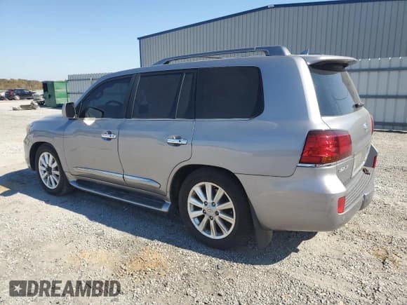 ✅ 2008 Lexus LX 570 • VIN: JTJHY00W284003001 • Lot: 77850924. Listed on Copart with 280,052 mi. Free auction sales archive from the USA and detailed vehicle history report at DreamBid. Image 2.