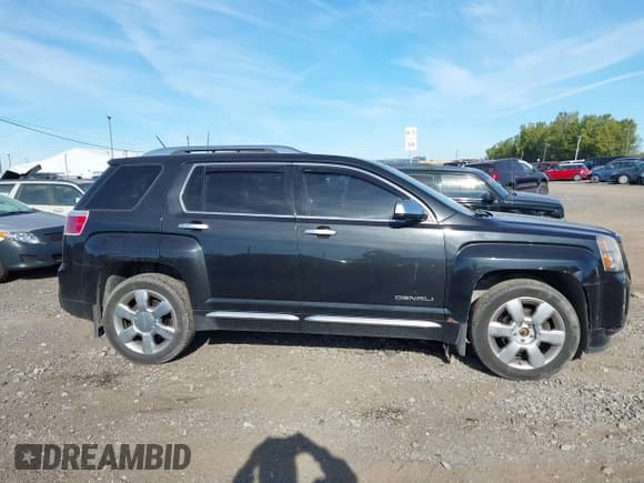 ✅ 2015 GMC Terrain Denali • VIN: 2GKFLZE37F6102716 • Lot: 43349475. Listed on IAAI with 119,121 mi. Free auction sales archive from the USA and detailed vehicle history report at DreamBid. Image 13.