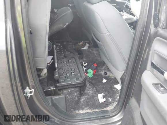 2016 Ram 1500 Big Horn с VIN 1C6RR7GT0GS369727, выставлен на аукционе IAAI как лот 43241535 с пробегом 134 598 миль миль и . История ставок и продаж доступна на DreamBid. Изображение 8.