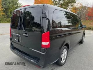 ✅ 2018 Mercedes-Benz Metris Passenger • VIN: WD4PG2EE2J3371984 • Lot: 73373123. Wystawiony na Copart z przebiegiem 179 013 mil. Bezpłatny archiwum sprzedaży aukcyjnych z USA i szczegółowy raport historii pojazdu na DreamBid. Zdjęcie 4.