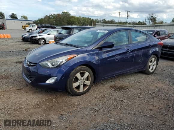 ✅ 2012 Hyundai Elantra Limited • VIN: 5NPDH4AE2CH098273 • Lot: 82327235. Wystawiony na Copart z przebiegiem 156 107 mil. Bezpłatny archiwum sprzedaży aukcyjnych z USA i szczegółowy raport historii pojazdu na DreamBid. Zdjęcie 1.