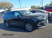 ✅ 2024 Toyota Highlander XLE • VIN: 5TDAAAB52RS003735 • Лот: 42373845. Опубликован ранее на IAAI с пробегом 12 569 миль. Бесплатный доступ к архиву аукционных продаж из США и подробный отчёт об истории автомобиля на DreamBid. Изображение 14.