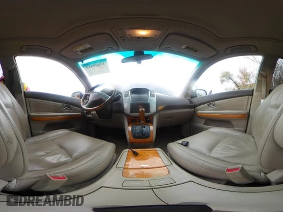 ✅ 2007 Lexus RX 350 • VIN: 2T2HK31U07C015612 • Lot: 43609659. Listed on IAAI with 226,104 mi. Free auction sales archive from the USA and detailed vehicle history report at DreamBid. Image 18.