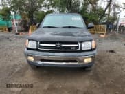✅ 2002 Toyota Tundra Limited • VIN: 5TBBT48132S300189 • Lot: 80109345. Listed on Copart with 215,278 mi. Free auction sales archive from the USA and detailed vehicle history report at DreamBid. Image 5.