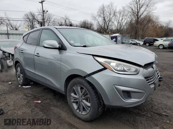 2015 Hyundai Tucson GLS z VIN KM8JT3AF4FU101068, wystawiony jako Copart lot #40542104 z przebiegiem 83 686 mil mil oraz . Historia ofert i sprzedaży dostępna na DreamBid. Obrazek 4.