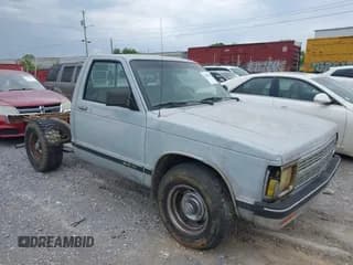 ✅ 1992 Chevrolet S-10 • VIN: 1GCCS14R2N8226023 • Лот: 41886028. Опубликован ранее на IAAI с пробегом 239 050 миль. Бесплатный доступ к архиву аукционных продаж из США и подробный отчёт об истории автомобиля на DreamBid. Изображение 1.
