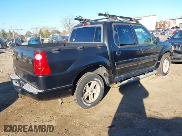 ✅ 2005 Ford Explorer Sport Trac XLS • VIN: 1FMZU77K45UB63595 • Лот: 43576189. Опубликован ранее на IAAI с пробегом 136 879 миль. Бесплатный доступ к архиву аукционных продаж из США и подробный отчёт об истории автомобиля на DreamBid. Изображение 4.