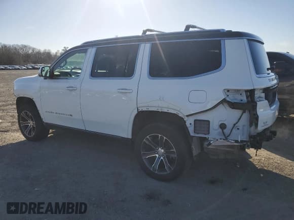 ✅ 2022 Jeep Grand Wagoneer Series I • VIN: 1C4SJVEJ5NS141680 • Lot: 49592675. Listed on Copart with 37,776 mi. Free auction sales archive from the USA and detailed vehicle history report at DreamBid. Image 2.