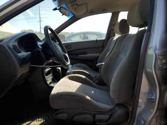 ✅ 1996 Mazda Protege • VIN: JM1BB1426T0328645 • Lot: 89289635. Listed on Copart with 127,311 mi. Free auction sales archive from the USA and detailed vehicle history report at DreamBid. Image 7.