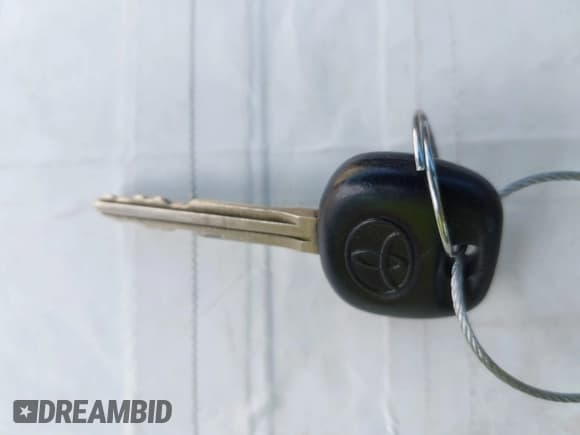 ✅ 2002 Toyota Avalon XLS • VIN: 4T1BF28B02U242254 • Лот: 43721480. Опубликован ранее на IAAI с пробегом 227 712 миль. Бесплатный доступ к архиву аукционных продаж из США и подробный отчёт об истории автомобиля на DreamBid. Изображение 11.