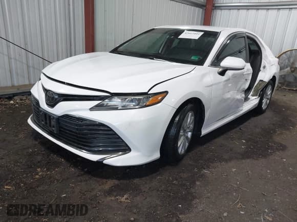 ✅ 2019 Toyota Camry LE • VIN: 4T1B11HK9KU256694 • Lot: 43662801. Listed on IAAI with 158,363 mi. Free auction sales archive from the USA and detailed vehicle history report at DreamBid. Image 17.