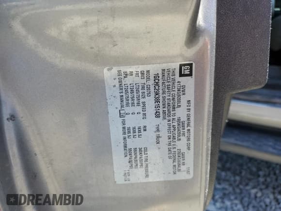 ✅ 2008 Chevrolet Silverado 2500HD Work Truck • VIN: 1GCHC29K38E151438 • Lot: 63350205. Wystawiony na Copart z przebiegiem 451 075 mil. Bezpłatny archiwum sprzedaży aukcyjnych z USA i szczegółowy raport historii pojazdu na DreamBid. Zdjęcie 12.