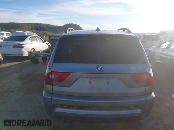 ✅ 2006 BMW X3 3.0i • VIN: WBXPA93416WG89878 • Лот: 43342249. Опубликован ранее на IAAI с пробегом 188 739 миль. Бесплатный доступ к архиву аукционных продаж из США и подробный отчёт об истории автомобиля на DreamBid. Изображение 16.