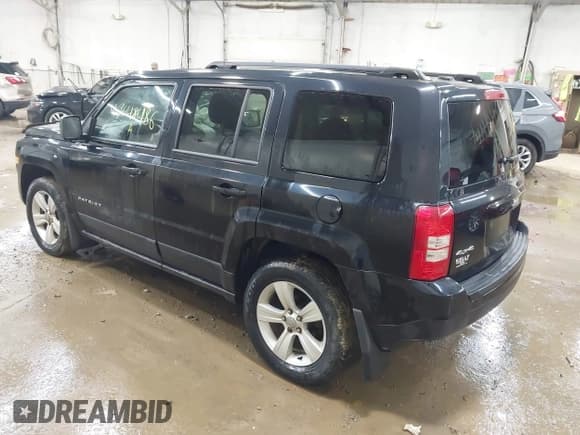 ✅ 2017 Jeep Patriot Latitude • VIN: 1C4NJRFB7HD179691 • Лот: 43648486. Опубликован ранее на IAAI с пробегом 65 595 миль. Бесплатный доступ к архиву аукционных продаж из США и подробный отчёт об истории автомобиля на DreamBid. Изображение 3.