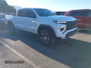 ✅ 2024 GMC Canyon 4WD AT4 • VIN: 1GTP6DEK1R1144016 • Lot: 43282257. Listed on IAAI with 18,298 mi. Free auction sales archive from the USA and detailed vehicle history report at DreamBid. Image 1.