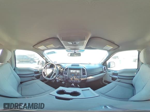 ✅ 2017 Ford F-150 XLT • VIN: 1FTEW1CP9HKC32812 • Lot: 82225955. Wystawiony na Copart z przebiegiem 129 706 mil. Bezpłatny archiwum sprzedaży aukcyjnych z USA i szczegółowy raport historii pojazdu na DreamBid. Zdjęcie 15.