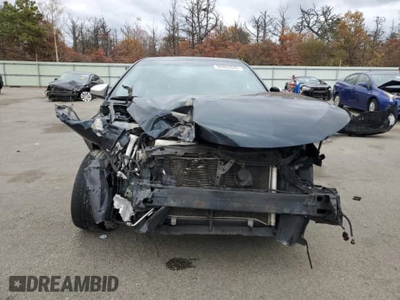 ✅ 2017 Toyota Camry LE • VIN: 4T1BF1FK6HU624200 • Лот: 90402645. Опубликован ранее на Copart с пробегом 73 110 миль. Бесплатный доступ к архиву аукционных продаж из США и подробный отчёт об истории автомобиля на DreamBid. Изображение 5.