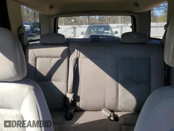 ✅ 2006 Saturn VUE • VIN: 5GZCZ23D96S864599 • Lot: 42745375. Wystawiony na Copart z przebiegiem 276 234 mil. Bezpłatny archiwum sprzedaży aukcyjnych z USA i szczegółowy raport historii pojazdu na DreamBid. Zdjęcie 10.