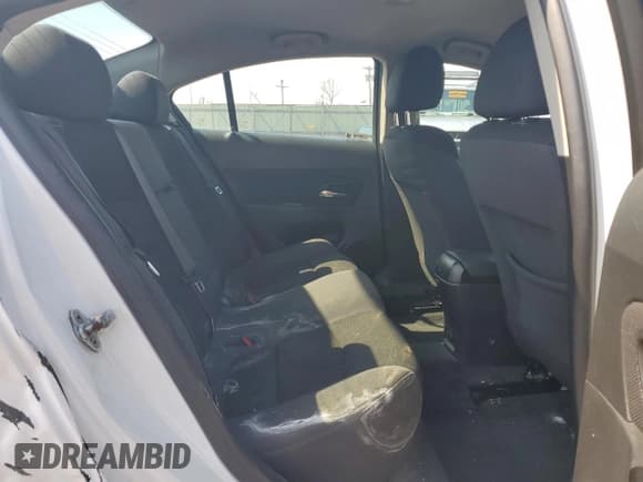 ✅ 2015 Chevrolet Cruze LT • VIN: 1G1PC5SB6F7299228 • Lot: 44617113. Listed on Copart with 133,239 mi. Free auction sales archive from the USA and detailed vehicle history report at DreamBid. Image 10.