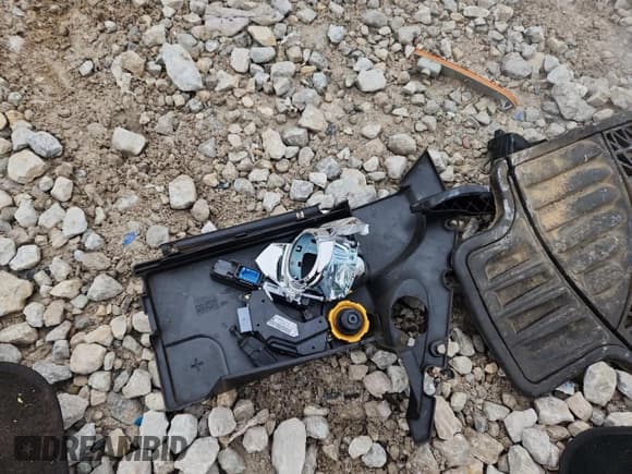 ✅ 2005 Saab 9-3 Arc • VIN: YS3FD49Y351045121 • Lot: 93423985. Listed on Copart with 188,399 mi. Free auction sales archive from the USA and detailed vehicle history report at DreamBid. Image 12.