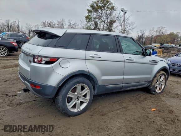 ✅ 2013 Land Rover Range Rover Evoque Pure Premium • VIN: SALVR2BG5DH743724 • Lot: 93728035. Listed on Copart with 85,392 mi. Free auction sales archive from the USA and detailed vehicle history report at DreamBid. Image 3.