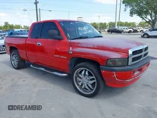 ✅ 1998 Dodge 1500 • VIN: 1B7HC13Z8WJ100599 • Lot: 41895845. Wystawiony na IAAI z przebiegiem 311 029 mil. Bezpłatny archiwum sprzedaży aukcyjnych z USA i szczegółowy raport historii pojazdu na DreamBid. Zdjęcie 1.
