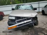 ✅ 2002 Chevrolet S-10 LS • VIN: 1GCCS19W528210280 • Лот: 52423155. Опубликован ранее на Copart с пробегом 108 460 миль. Бесплатный доступ к архиву аукционных продаж из США и подробный отчёт об истории автомобиля на DreamBid. Изображение 5.
