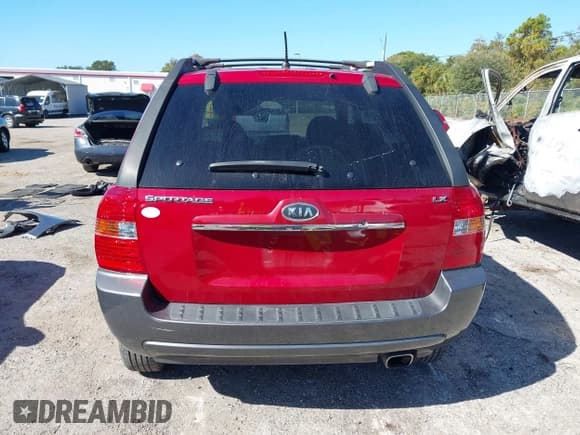 ✅ 2008 Kia Sportage LX • VIN: KNDJF724687528933 • Лот: 43620949. Опубликован ранее на IAAI с пробегом 65 303 миль. Бесплатный доступ к архиву аукционных продаж из США и подробный отчёт об истории автомобиля на DreamBid. Изображение 16.