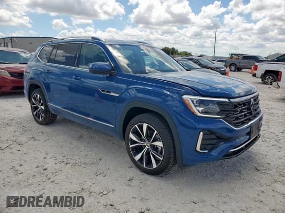 ✅ 2025 Volkswagen Atlas SEL Premium R-Line • VIN: 1V2FR2CA2SC561378 • Lot: 68972005. Wystawiony na Copart z przebiegiem 655 mil. Bezpłatny archiwum sprzedaży aukcyjnych z USA i szczegółowy raport historii pojazdu na DreamBid. Zdjęcie 4.