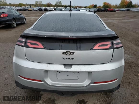 ✅ 2015 Chevrolet Volt • VIN: 1G1RA6E41FU124131 • Lot: 86609425. Listed on Copart with 232,081 mi. Free auction sales archive from the USA and detailed vehicle history report at DreamBid. Image 6.