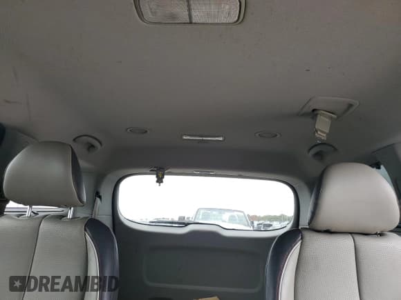 ✅ 2016 Kia Sedona SX • VIN: KNDMC5C13G6173139 • Лот: 90309015. Опубликован ранее на Copart с пробегом 170 647 миль. Бесплатный доступ к архиву аукционных продаж из США и подробный отчёт об истории автомобиля на DreamBid. Изображение 10.