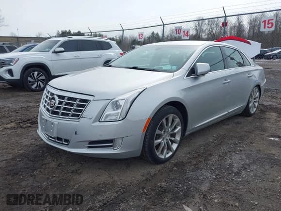 ✅ 2015 Cadillac XTS Luxury • VIN: 2G61N5S37F9192092 • Lot: 41779854. Wystawiony na IAAI z przebiegiem 168 592 mil. Bezpłatny archiwum sprzedaży aukcyjnych z USA i szczegółowy raport historii pojazdu na DreamBid. Zdjęcie 17.